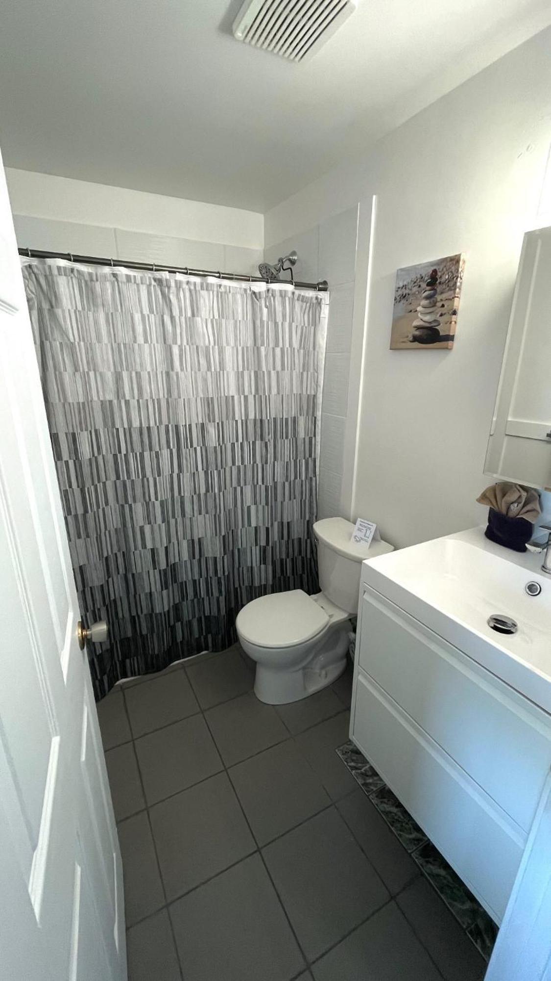 Sand Pebbles Inn Qualicum Beach Zewnętrze zdjęcie