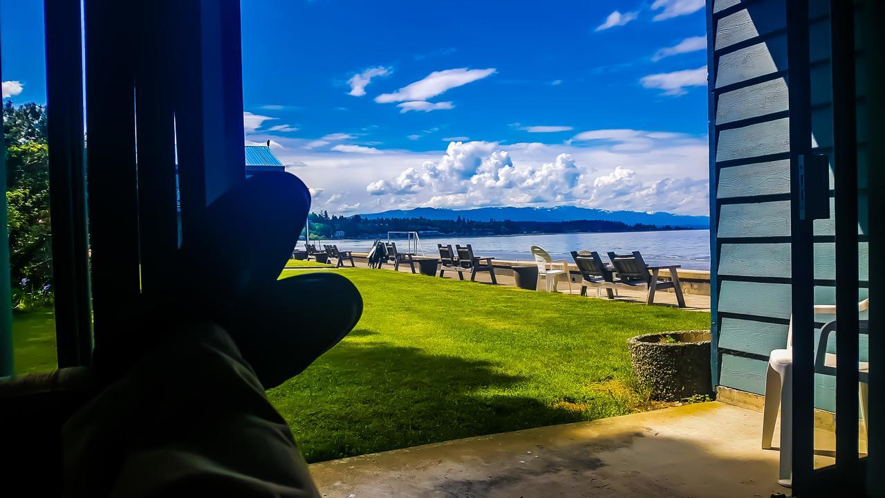 Sand Pebbles Inn Qualicum Beach Zewnętrze zdjęcie